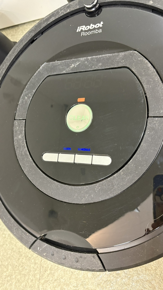 急に充電が出来なくなったルンバって修理で治るの？ スイープマスター